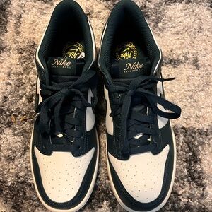 Nike Men's Dark Green and White Sneakers